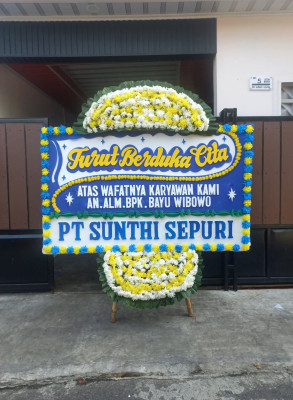 Papan Bunga Duka di Hutalimbong